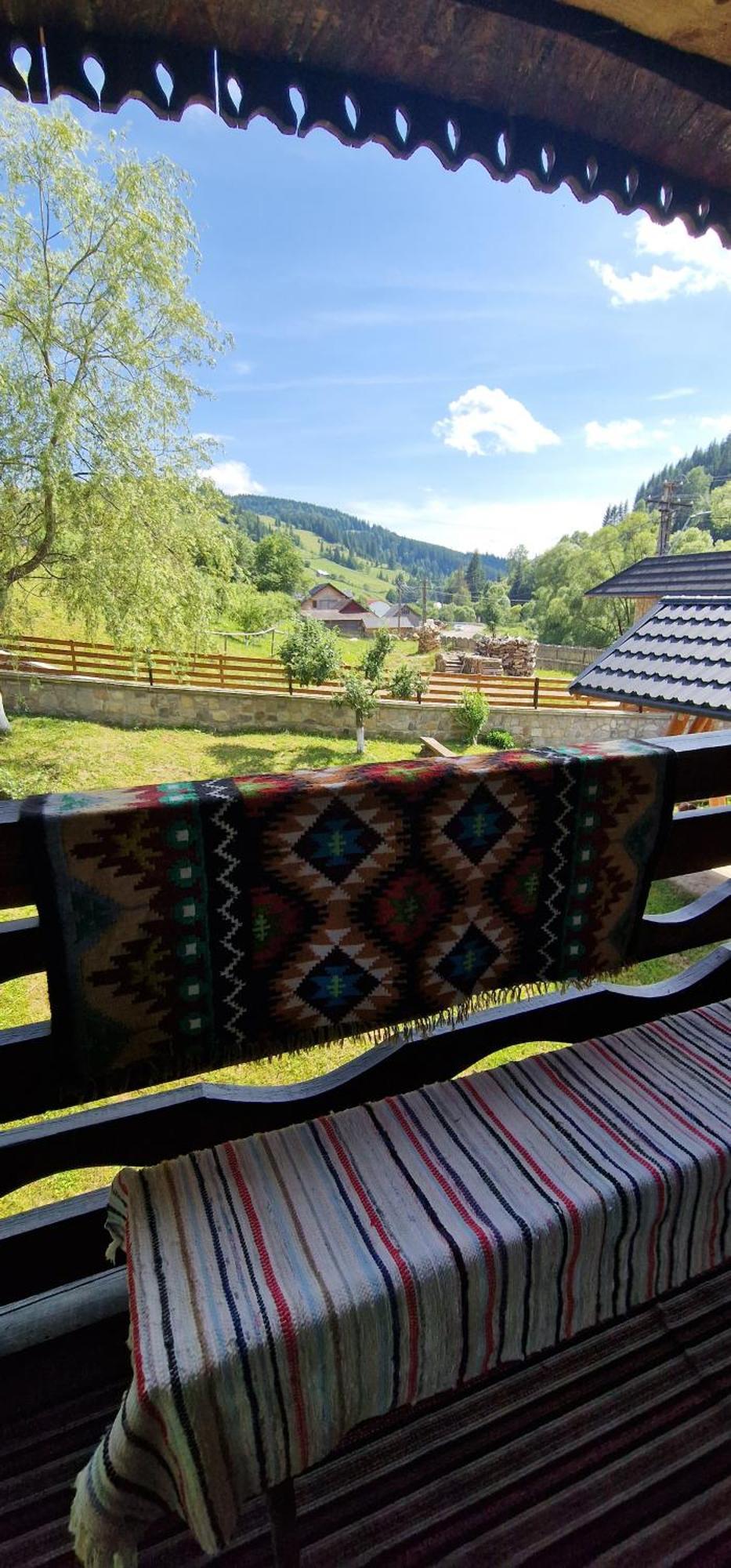 Отель Casa Agroturistica Tarancuta Din Ватра Молдовицей Экстерьер фото